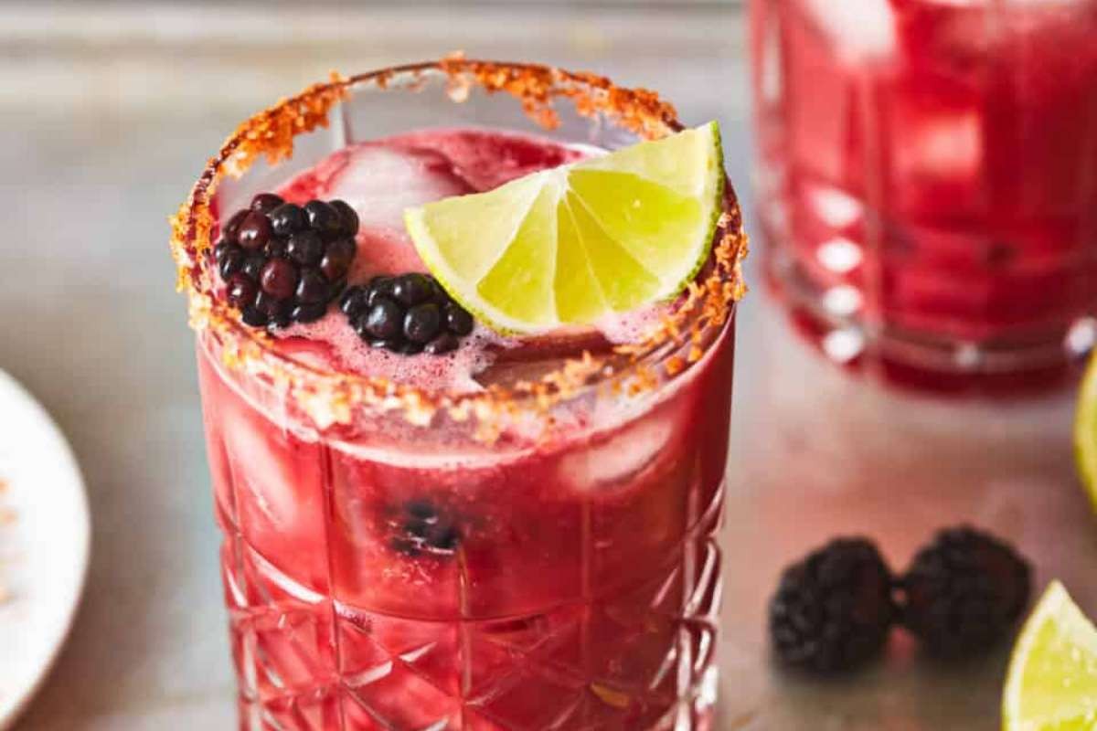 Chili-Spiked Blackberry Tequila Cocktail