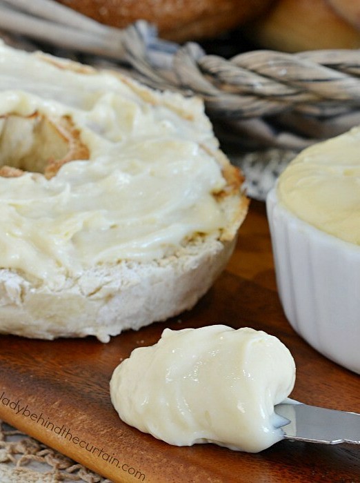 Tangy Lemon Cream Cheese Delight