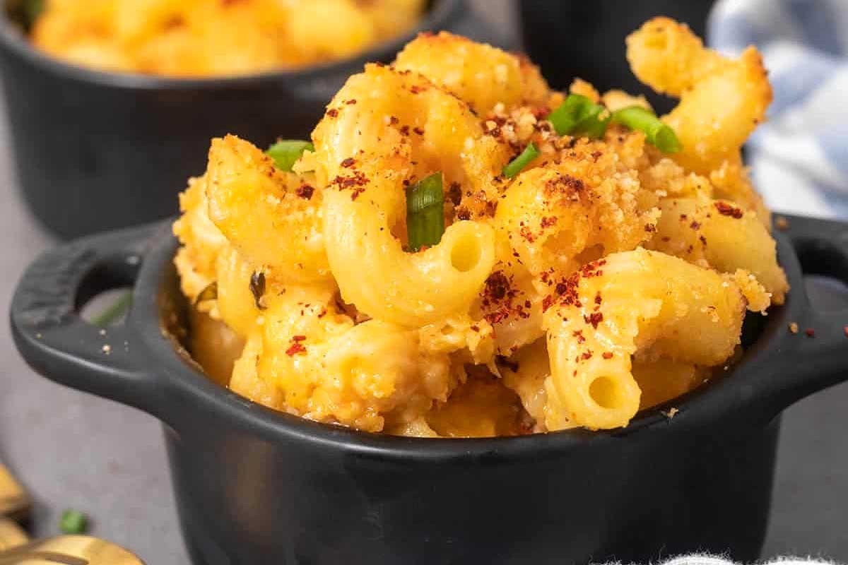 Spicy Kimchi Cheesy Mac Fusion