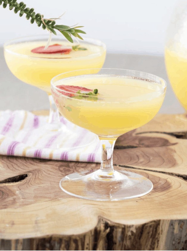 Orange Bubbles in Brunch Tradition