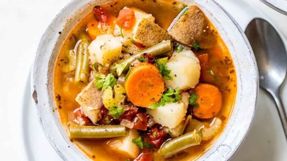 Instant Pot Vegetable Soup