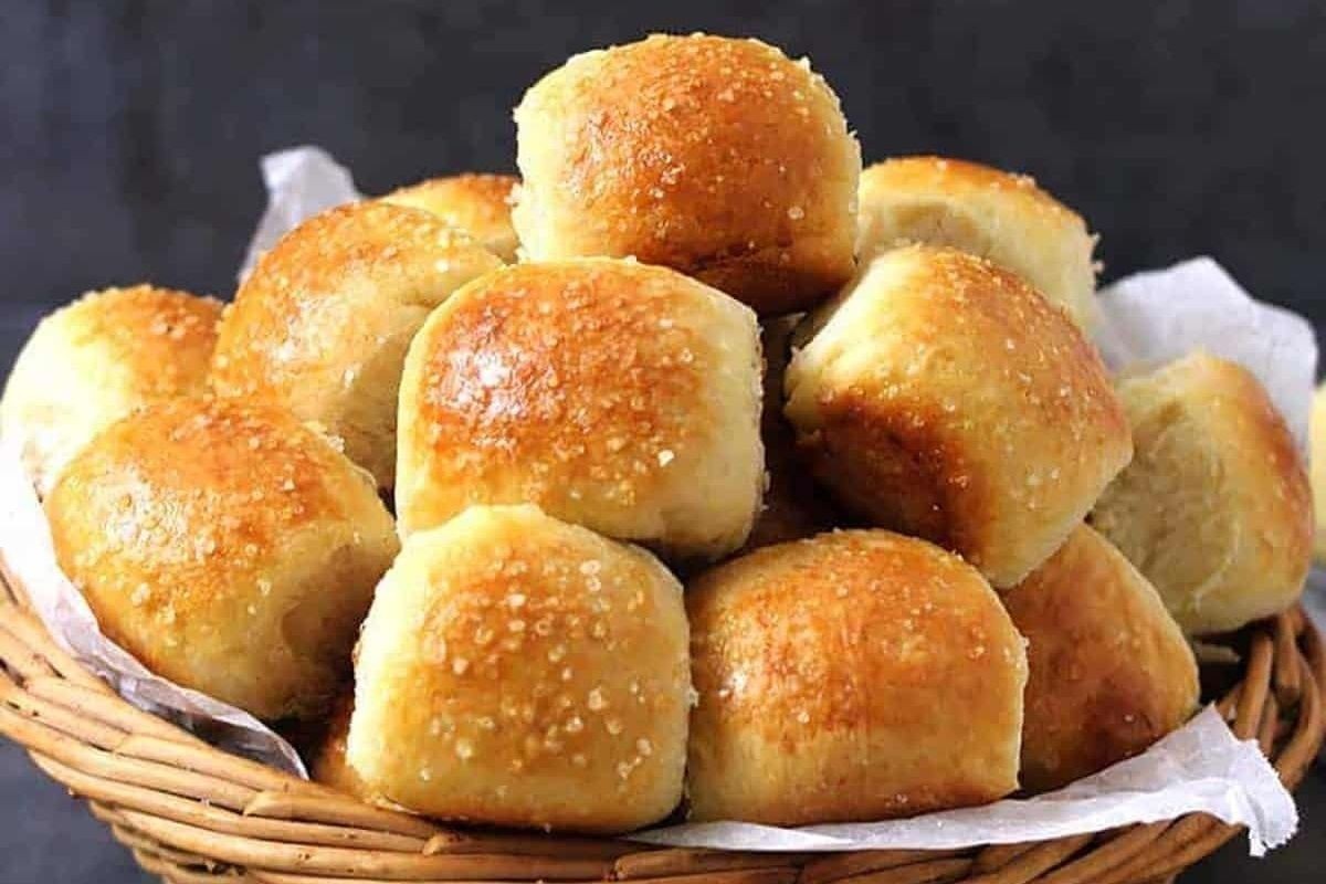 Softest Holiday Dinner Rolls Recipe