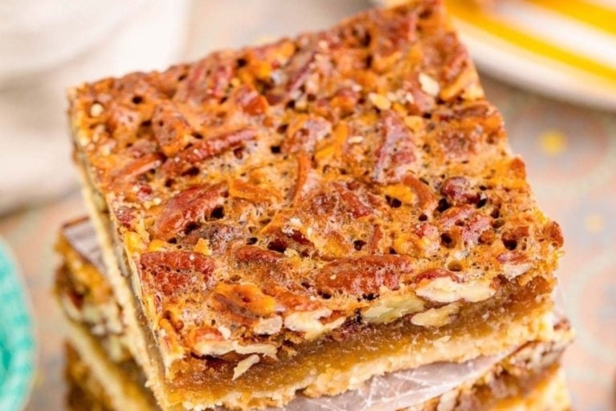 Buttery Pecan Sugar Squares