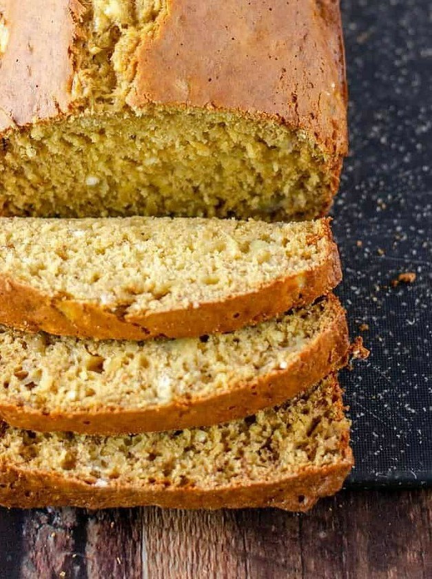 Moist Banana Bread with Applesauce Swirl