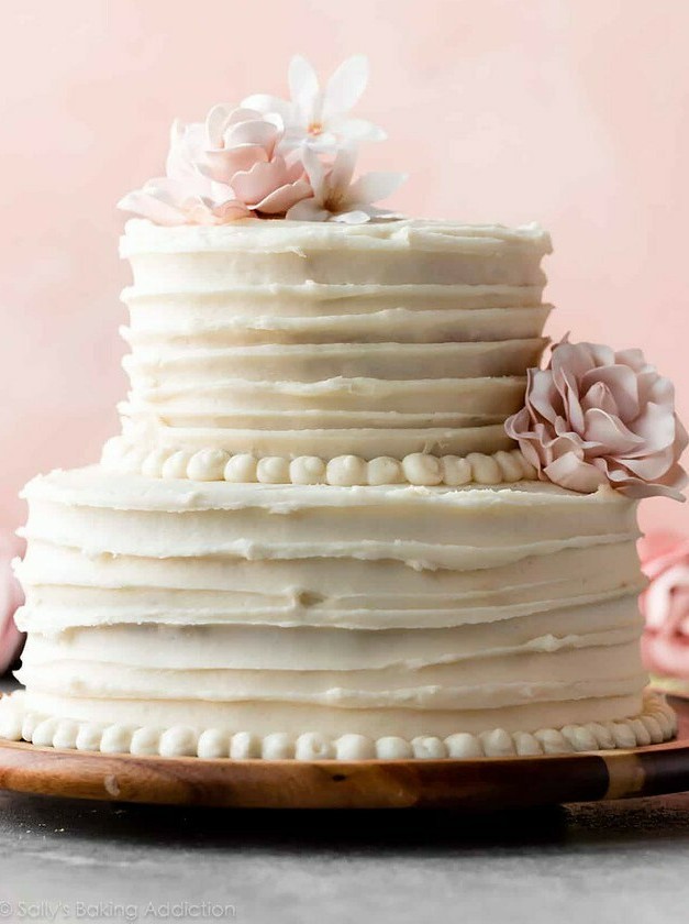 Easy Vanilla Wedding Cake at Home