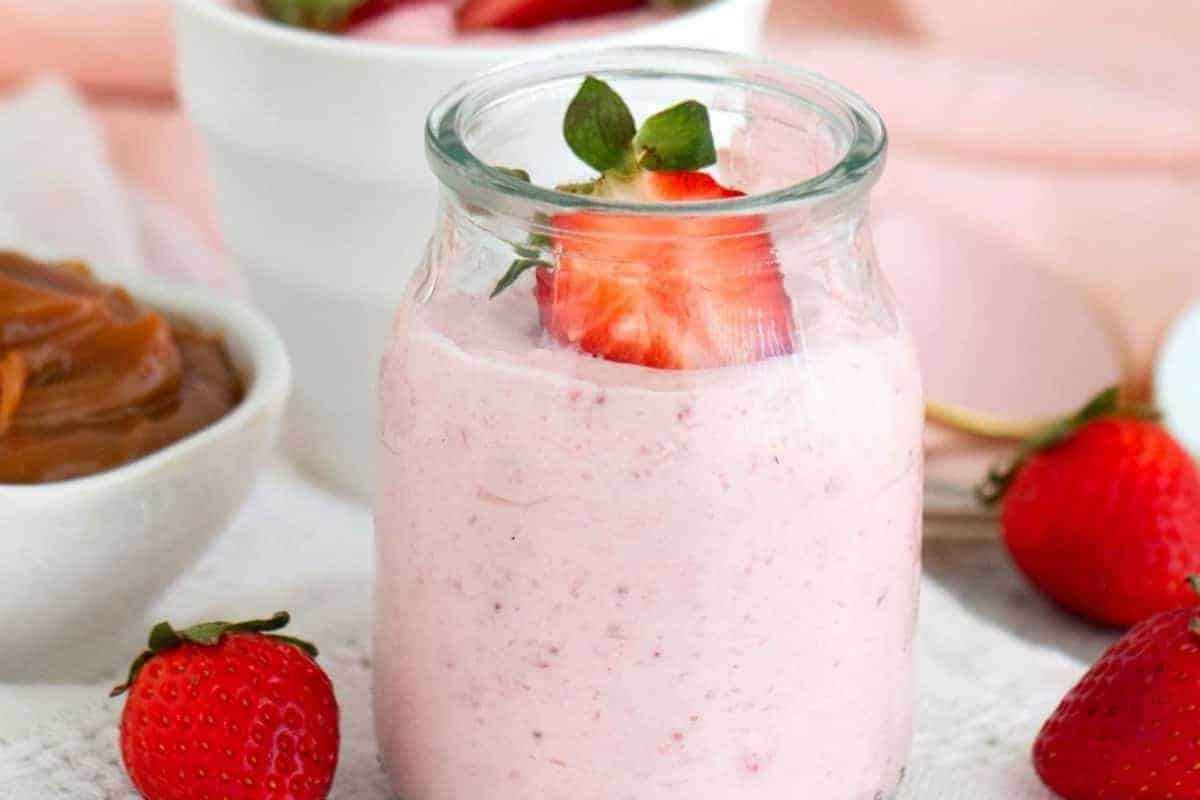 Easy Strawberry Cheesecake Delight
