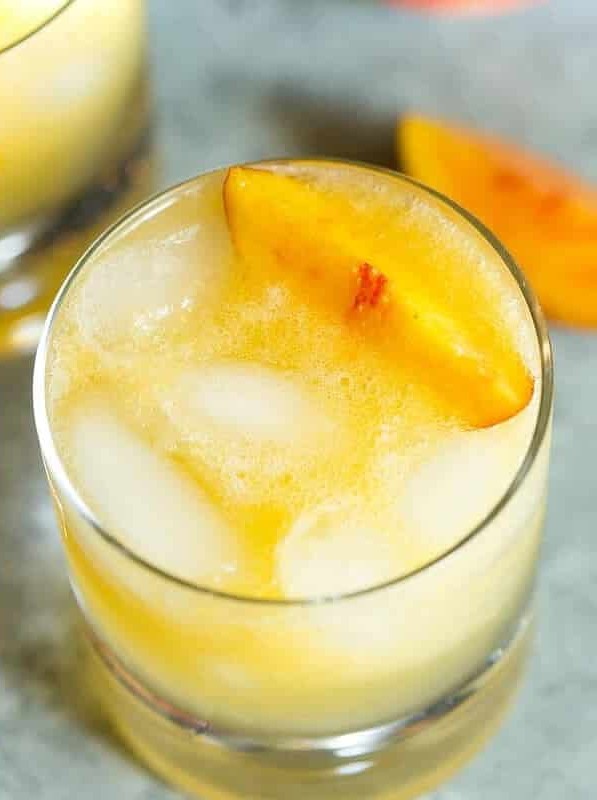 Summer Peach Vodka Fizz Recipe