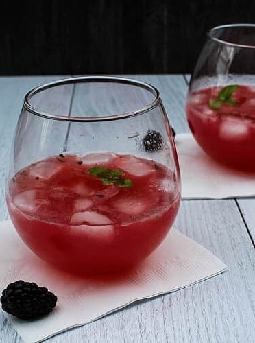 Blackberry Lime Sparkler
