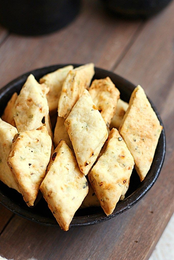 Irresistible Cheddar & Chive Bites