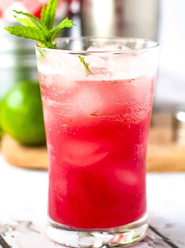 Rhubarb Refresher Mojito Twist