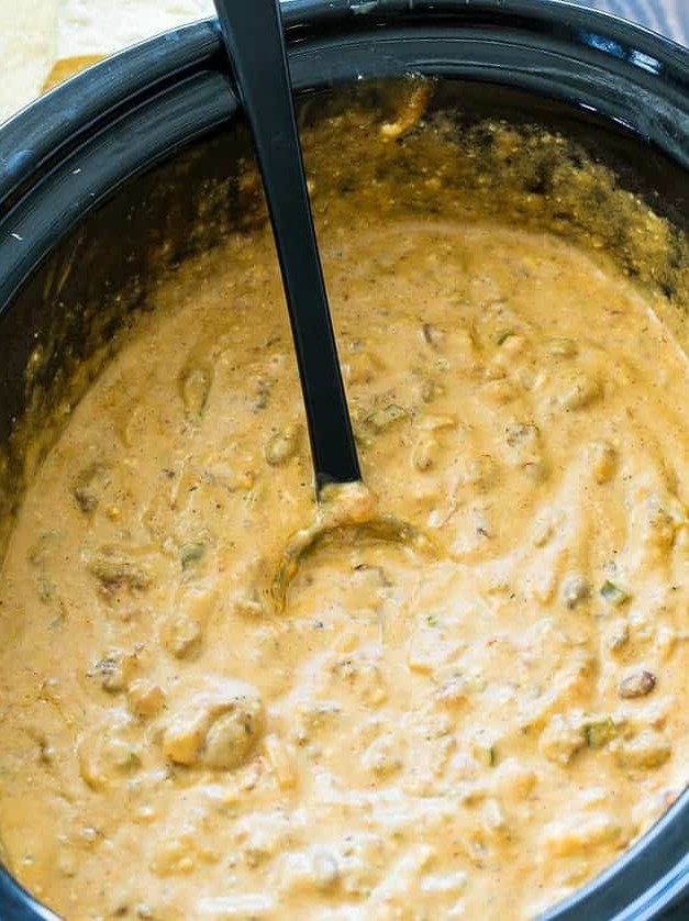 Beefy Crock Pot Cheese Dip Delight