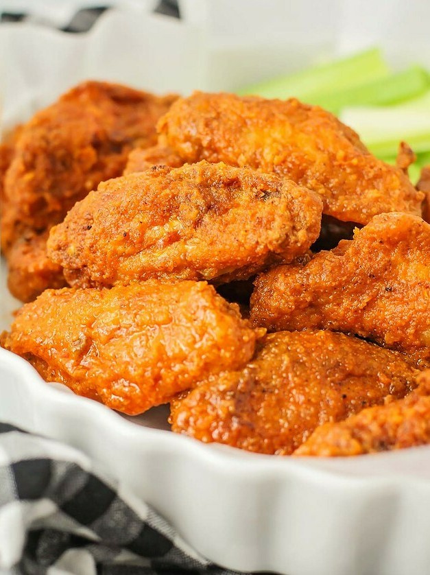 Crispy Spicy Chicken Wing Delights