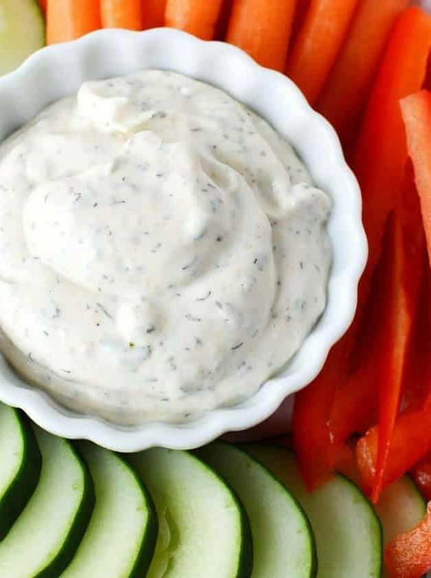 Easy Creamy Herb Ranch Dip