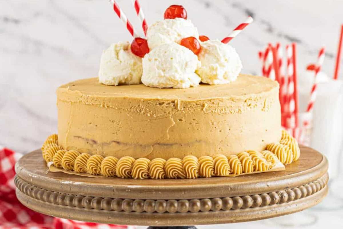 Sink Your Spoon into This Root Beer Delight