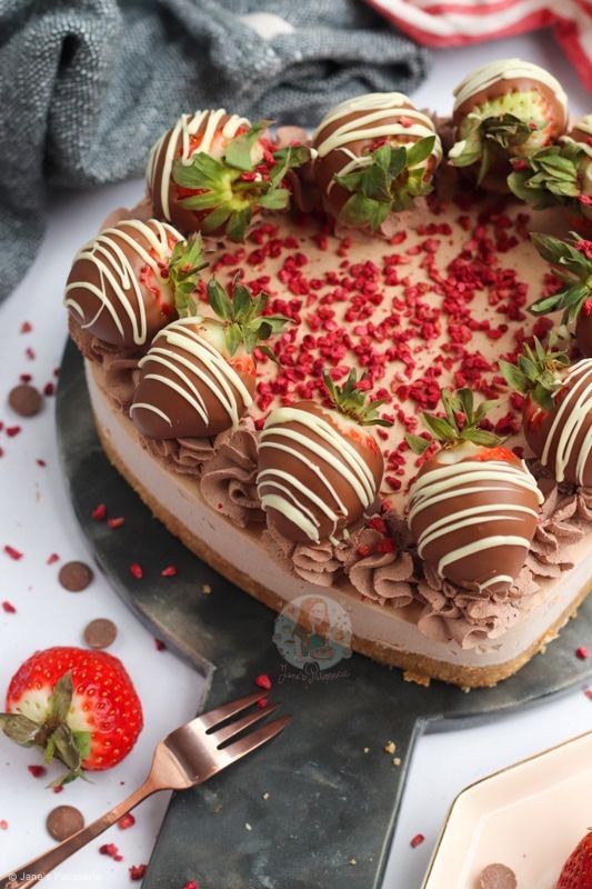 Strawberry Cheesecake Love in a Slice