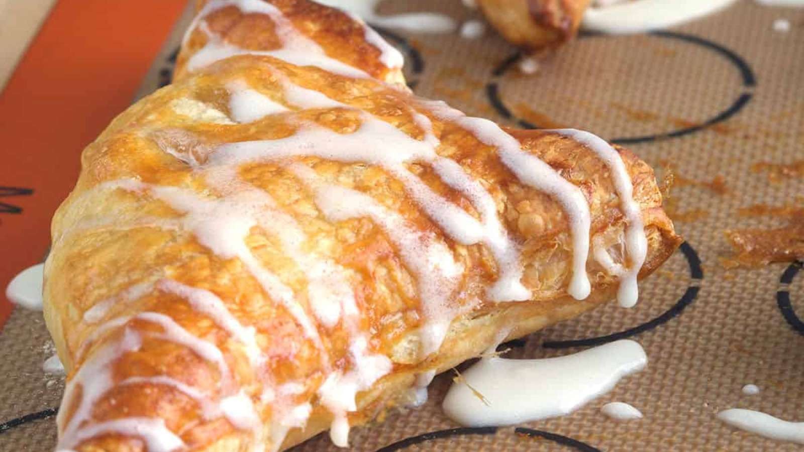 Spiced Apple Puff Pastry Delight