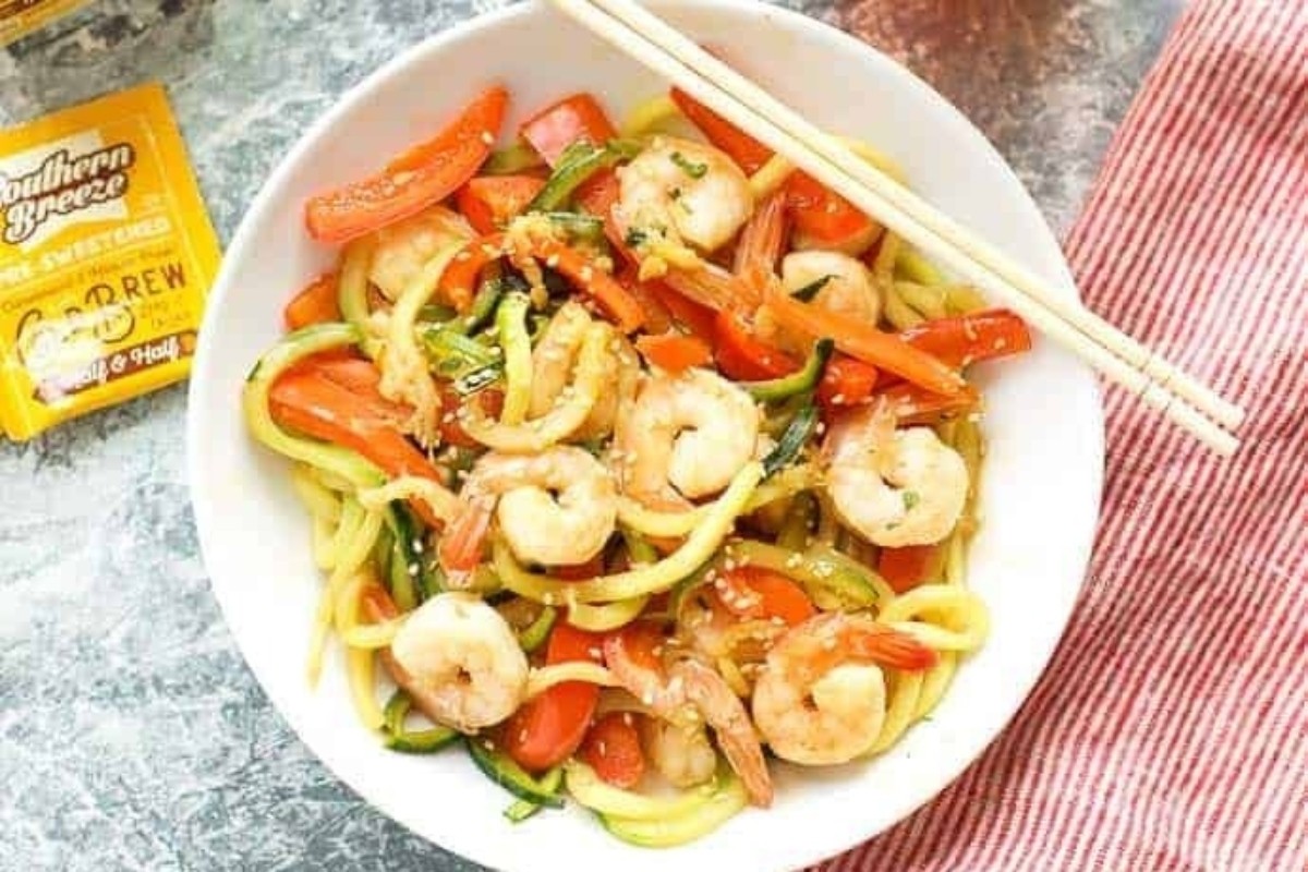 Savory Garlic Shrimp Zoodle Bowl