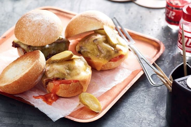 Tender Beef Cheeks in Rich Red Wine Sauce