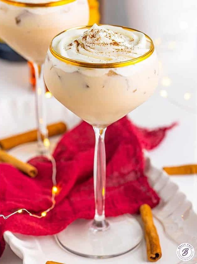 Warm Up with Cinnamon Delight Cocktails