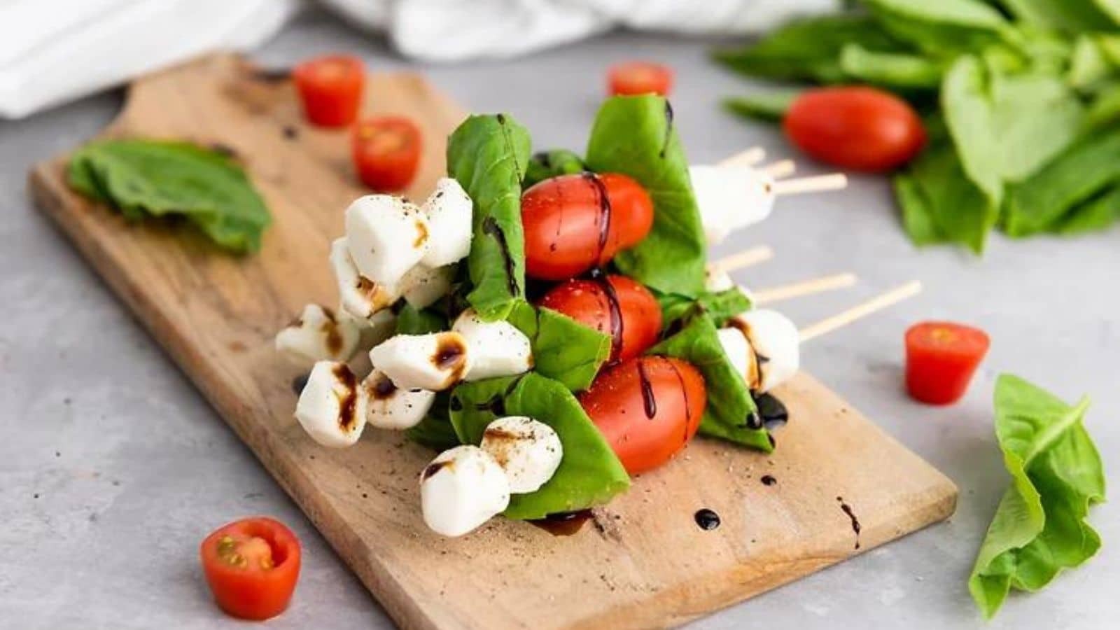 Fresh Tomato Appetizer Bites