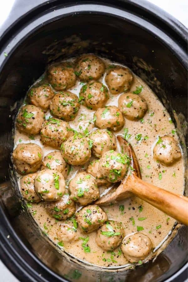 Crockpot Swedish Meatball Recipe Delights