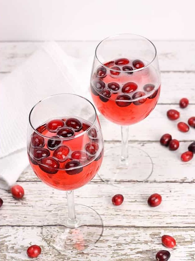 Cranberry Sparkler Cocktail
