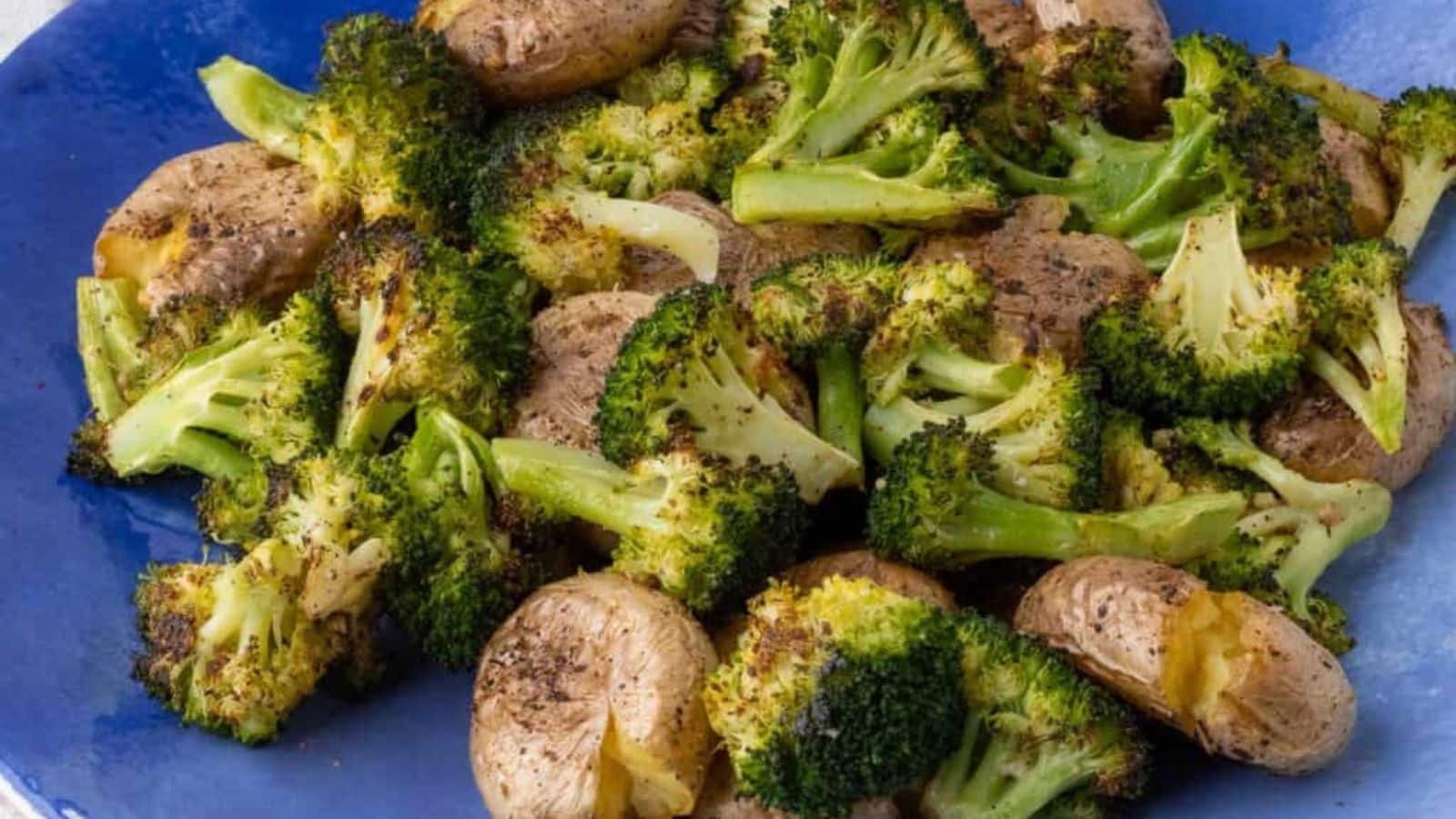 Garlic Roasted Potatoes and Broccoli Delight