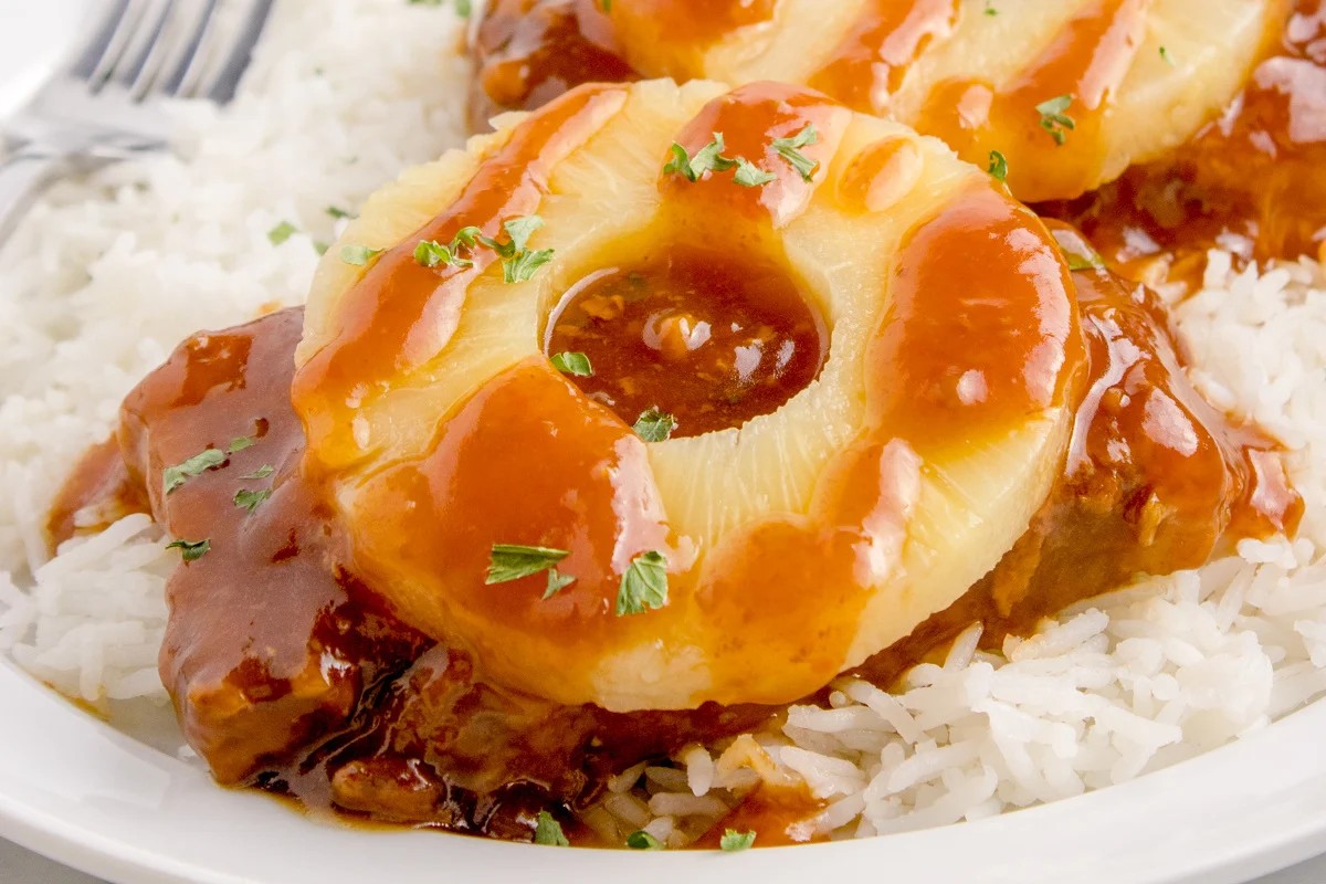 Hawaiian Pineapple Pork Chops in a Crockpot