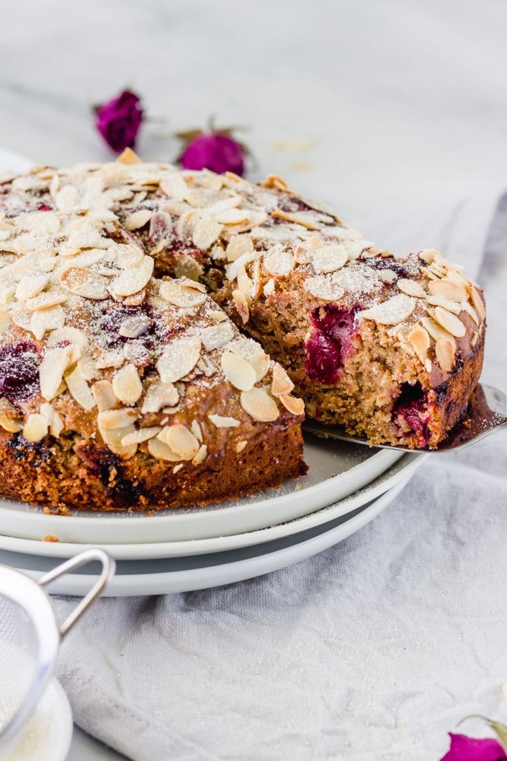 Coconut Strawberry Dream Pie Delight