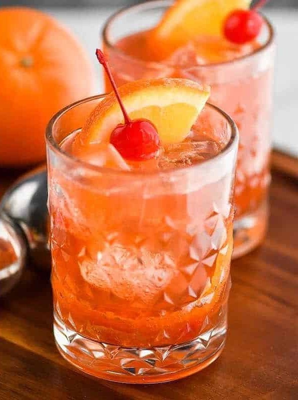 Timeless Whiskey Classics in a Glass