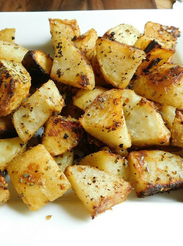 Garlic Parmesan Roasted Potato Delights