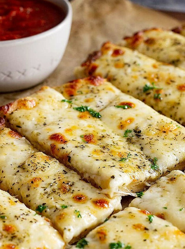 Cheesy Italian Bread Bites