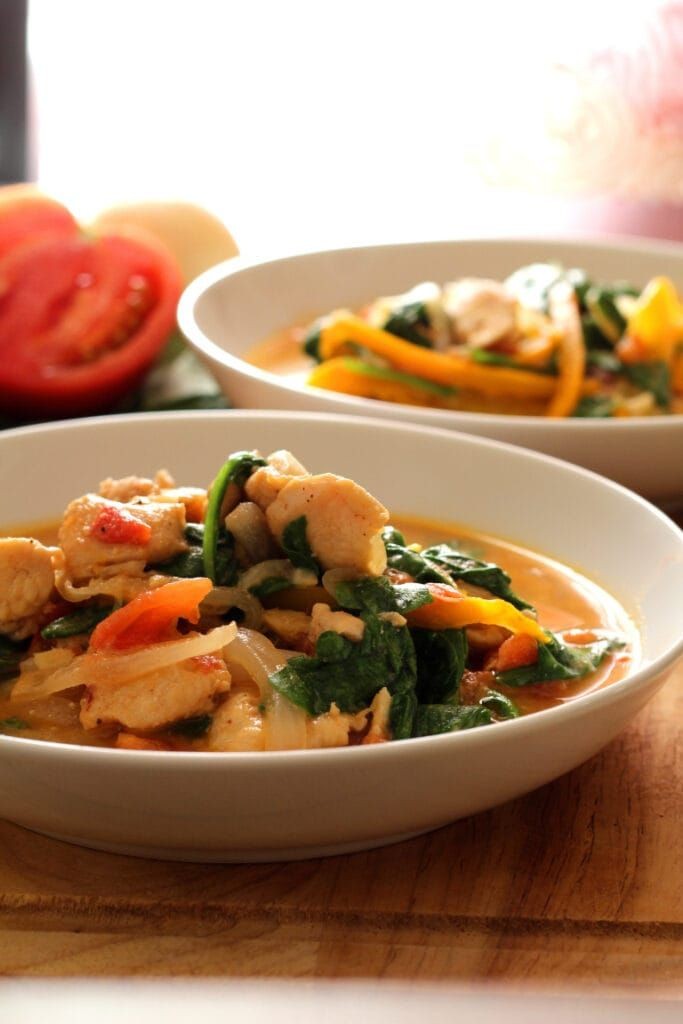 Peanutty Thai Mango Salad Delight