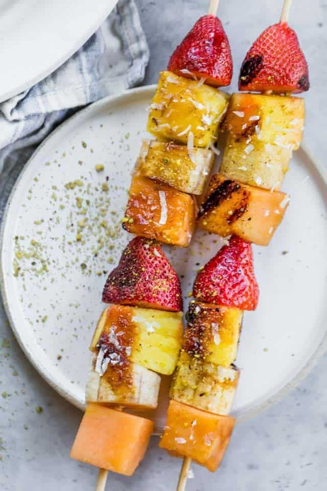 Peach Crumble: A Sweet Summer Delight