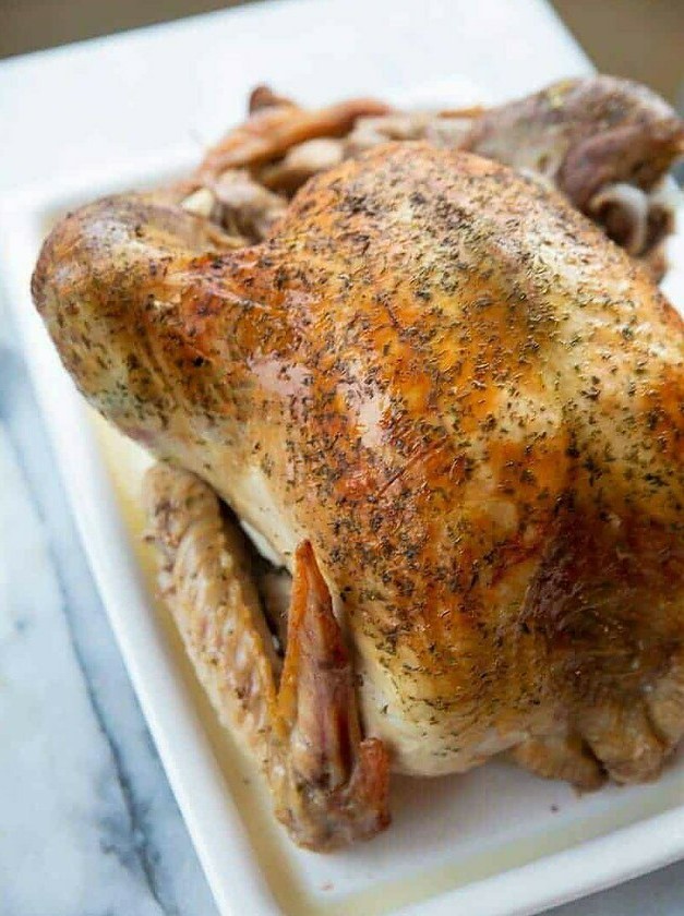Perfectly Moist Oven-Roasted Turkey Delight