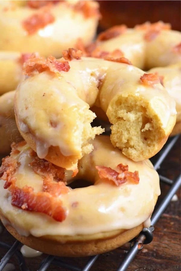 Bacon Maple Donuts in a Flash