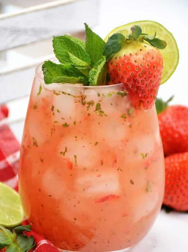 Strawberry Mango Mojito