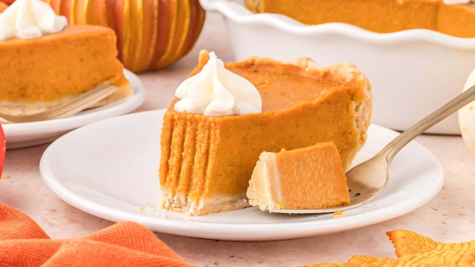Simple Pumpkin Pie Recipe with Flair