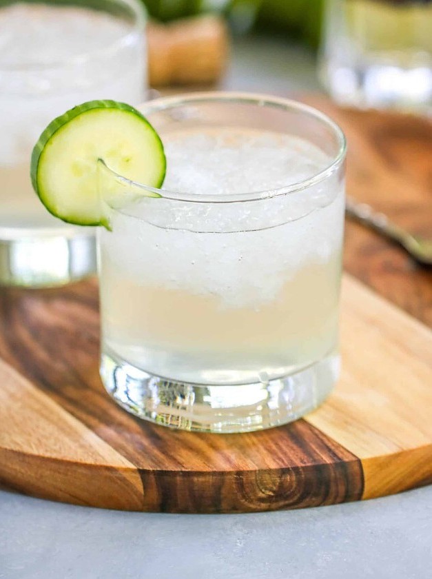 Crisp Cucumber Elderflower Spritz