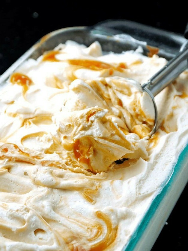 Easy Vanilla Ice Cream with Caramel Swirls