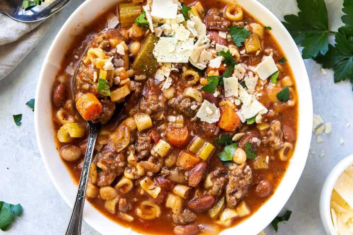 Hearty Beef and Veggie Pasta Stew