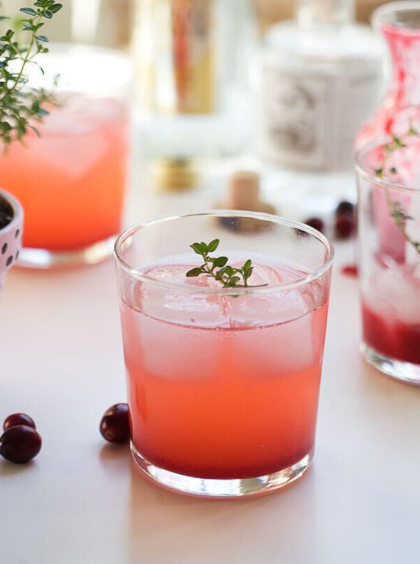 Thyme and Cranberry Gin Fizz