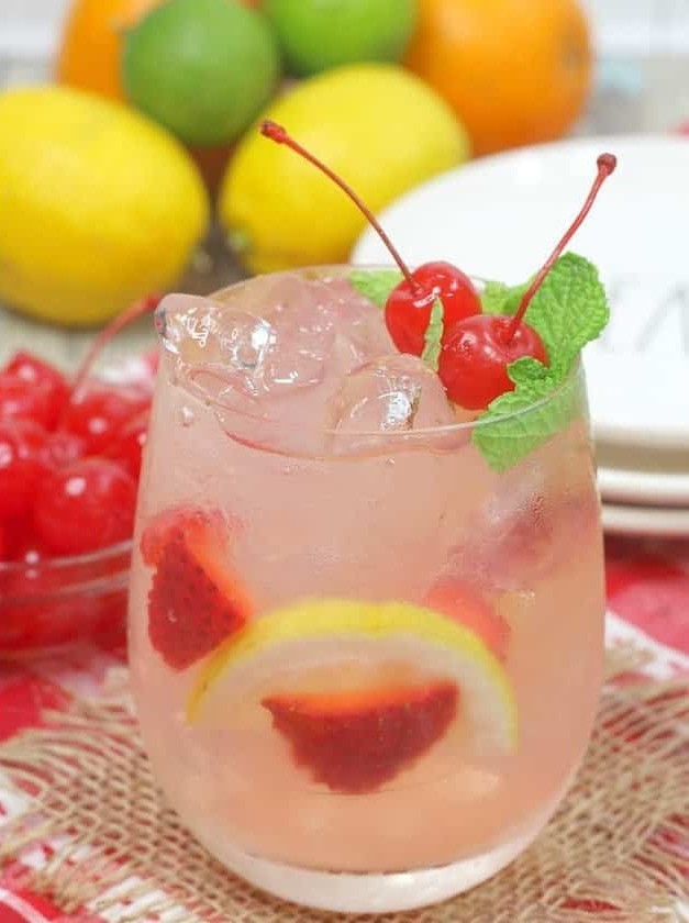 Moscato Sparkler Delight