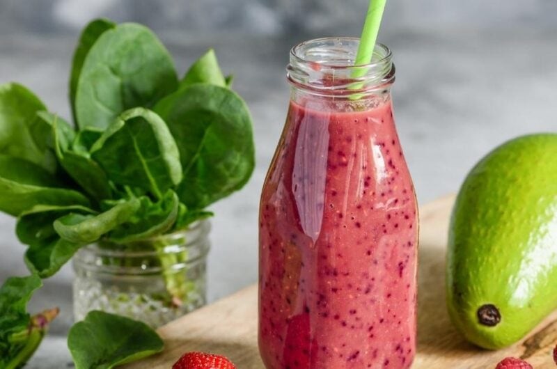 Blueberry, Beet, and Spinach Smoothie