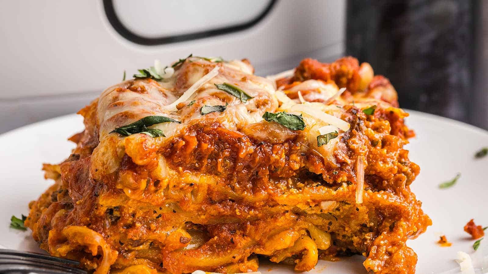 Easy Lasagna Made Simple in a Slow Cooker