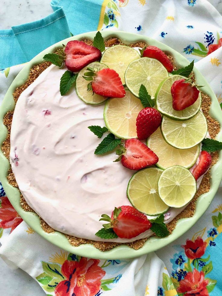 Raspberry Lemonade Pie with a Twist