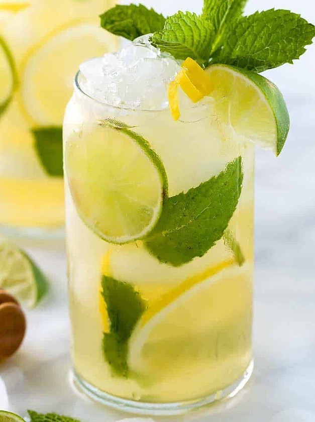 Green Tea Spritzer Refreshment