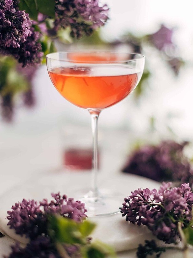 Lilac and Berry Gin Fizz Delight