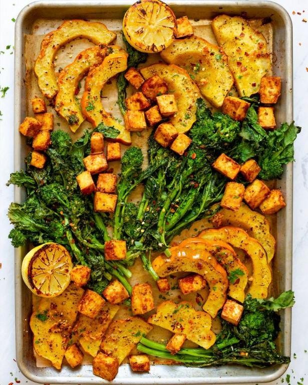 Acorn Squash Stir-Fry with Tofu and Broccoli