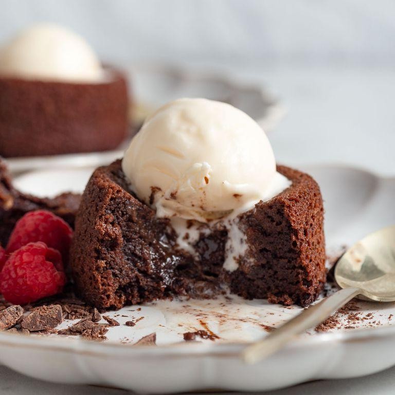 Air Fryer Chocolate Lava Cakes